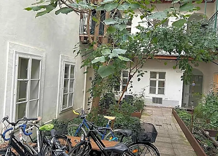 Kh Mariahilf Aparthotel 4*